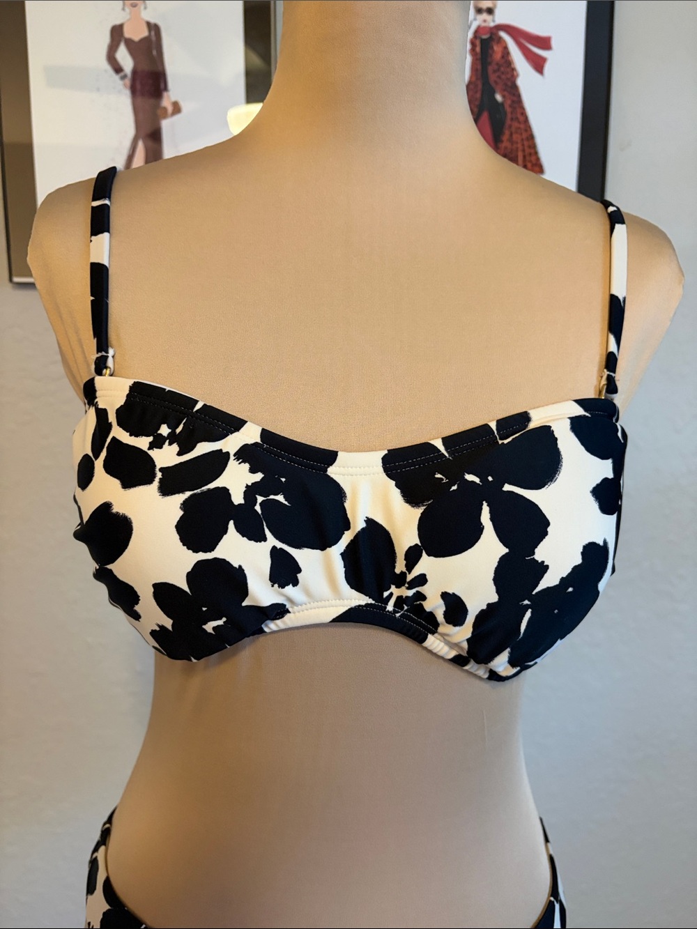 Shade and Shore black and white bikini medium convertible top - Picture 2 of 9